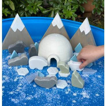 Polar – Small World Play Kit