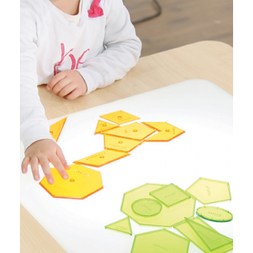 Light Box Discovery Table